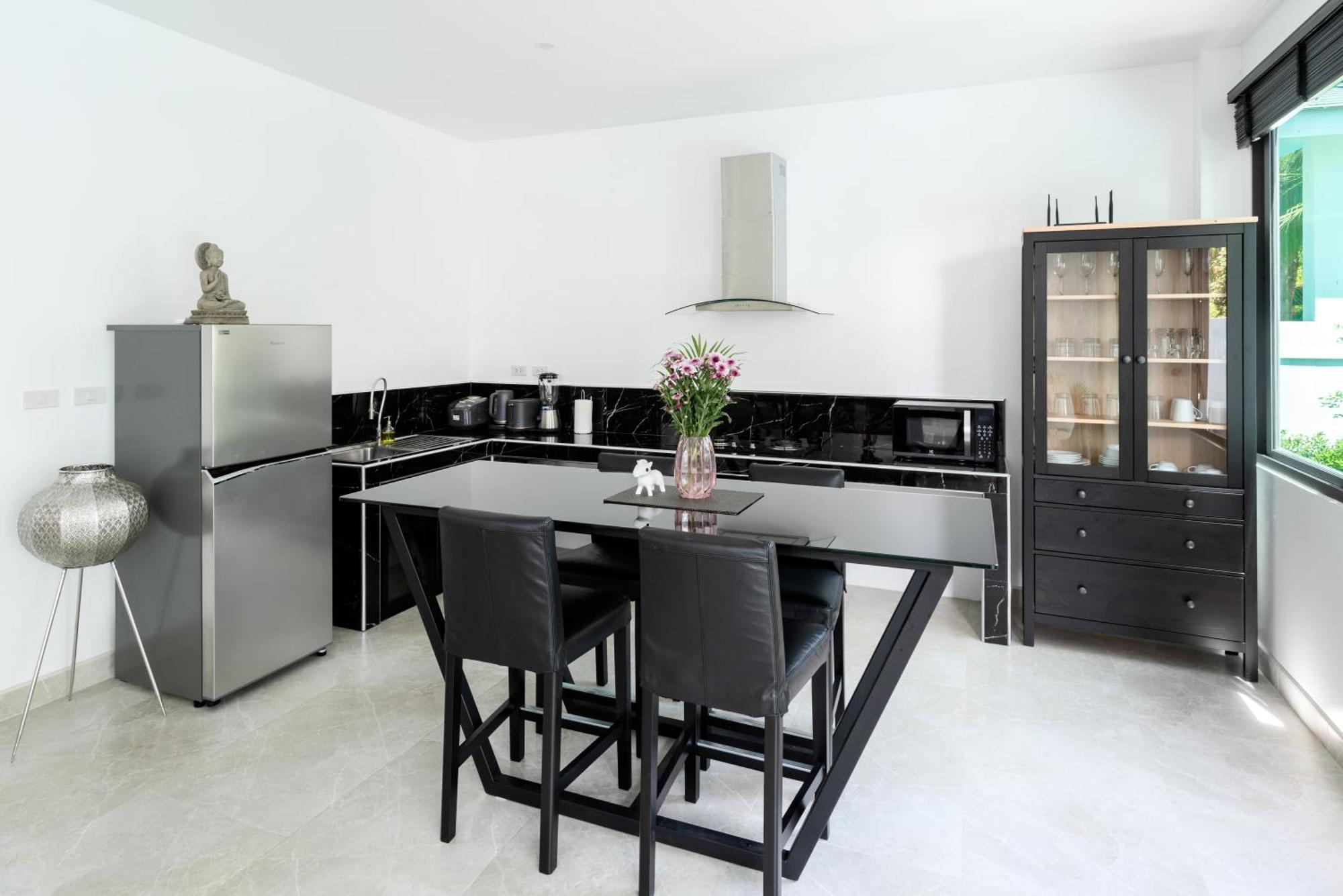 Bougain Villas Salad Beach Rom bilde